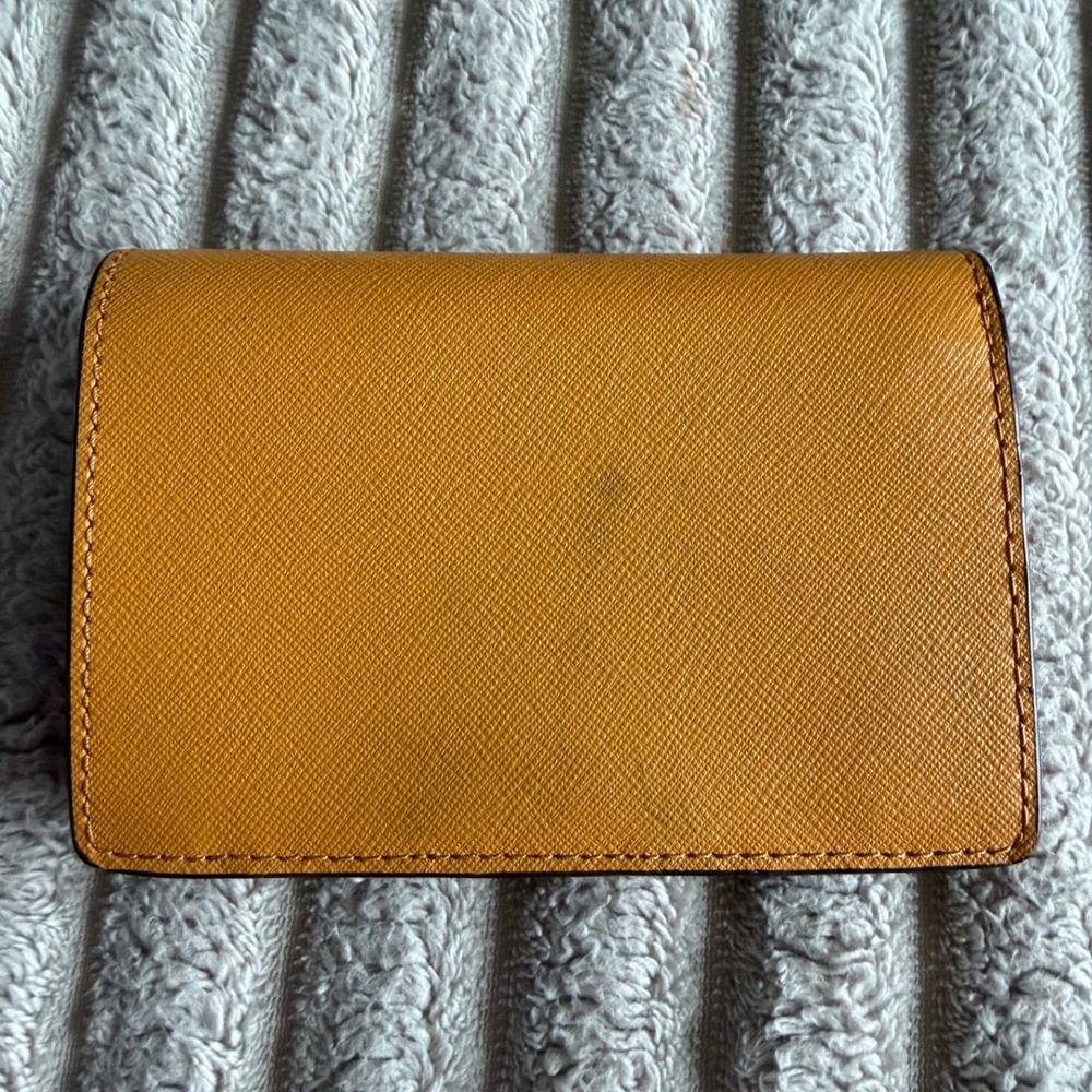 Michael Kors Jet Set Small Bifold‎ Wallet Mustard Yellow Saffiano Leather Silver - Picture 3 of 13